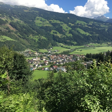 KITZBÜHEL: über Aschau - Zillertal (112)